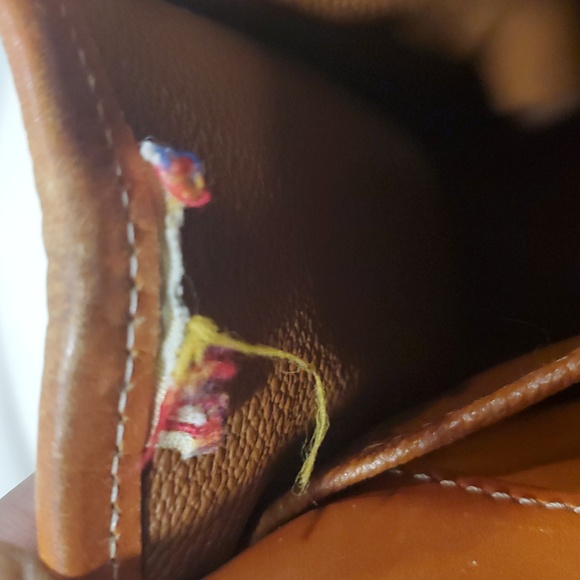 Vintage dooney & Bourke allweather  large top handle satchel crossbody bag - Picture 16 of 16